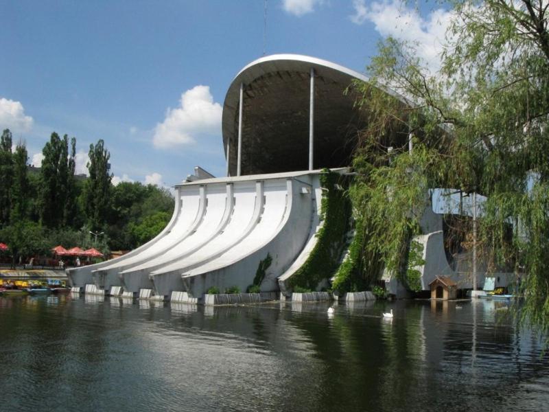 Apartment Near Dnipro Arena מראה חיצוני תמונה